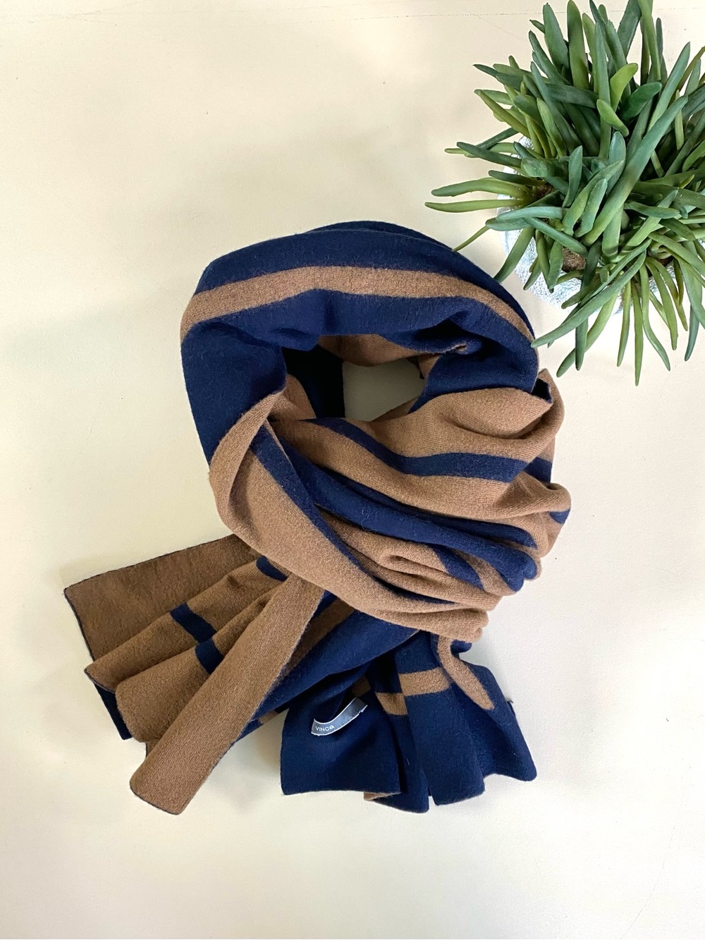 VINCE - Large Reversible Striped Colorblock Navy & Camel Knit Scarf Wrap